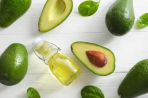 Olio di avocado ingrediente per crema dermatoporosi